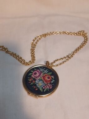 Vintage Avon Lockett